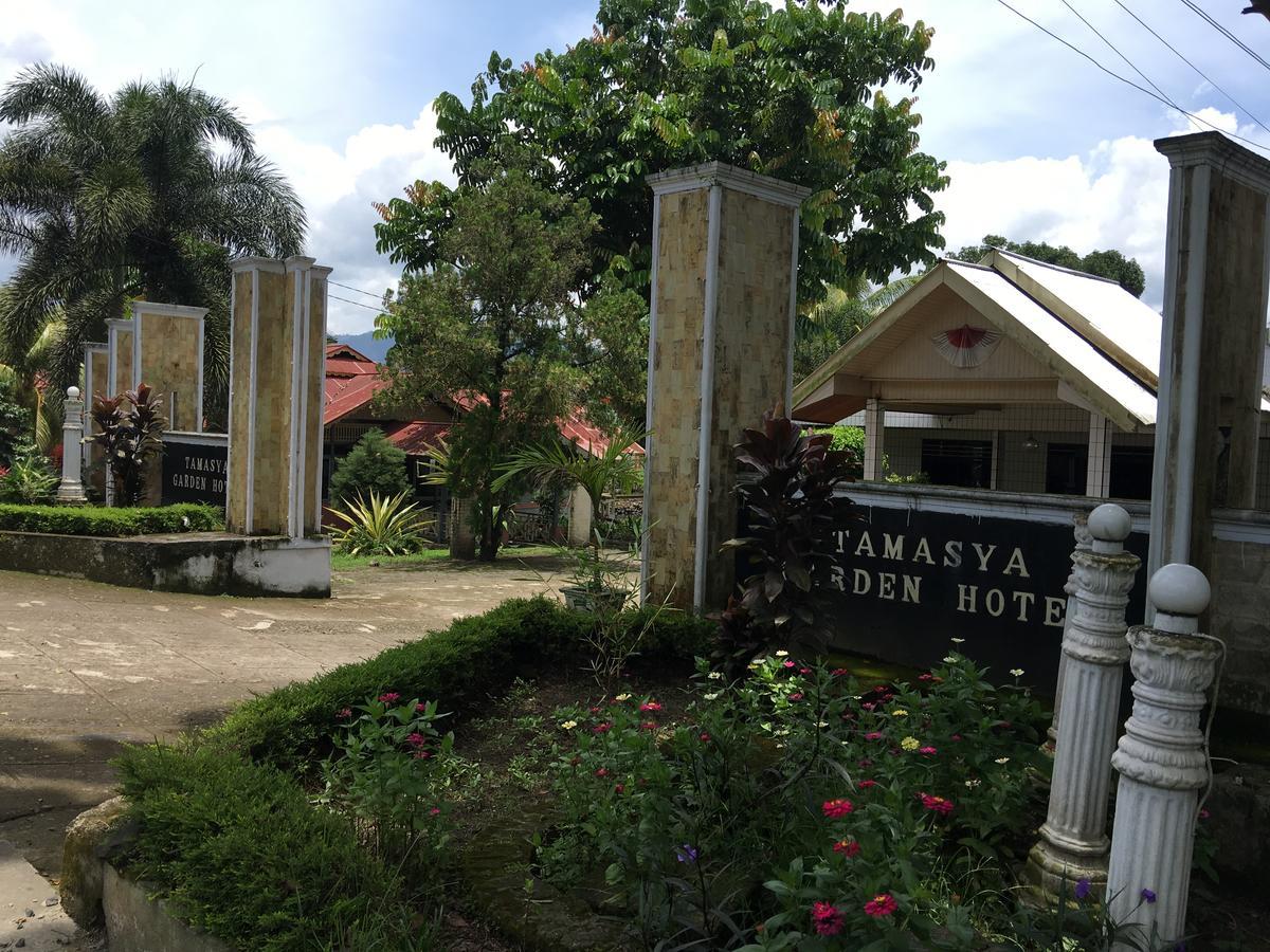 Tamasya Garden Hotel Kotamobagu Exterior foto